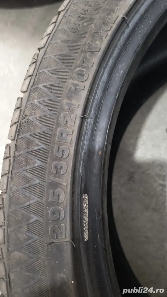 iarna 295/35R21
