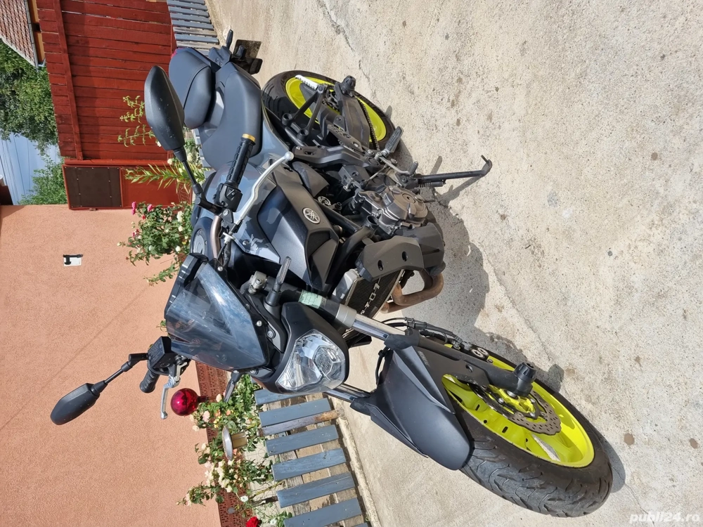De vânzare yamaha mt 7
