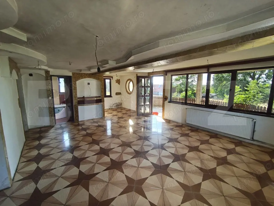 De vanzare casa, zona turistica Vadu Crisului - Bratca, cu teren 5000 mp De vanzare casa, zona turistica Vadu Crisului - Bratca, cu teren 5000 mp