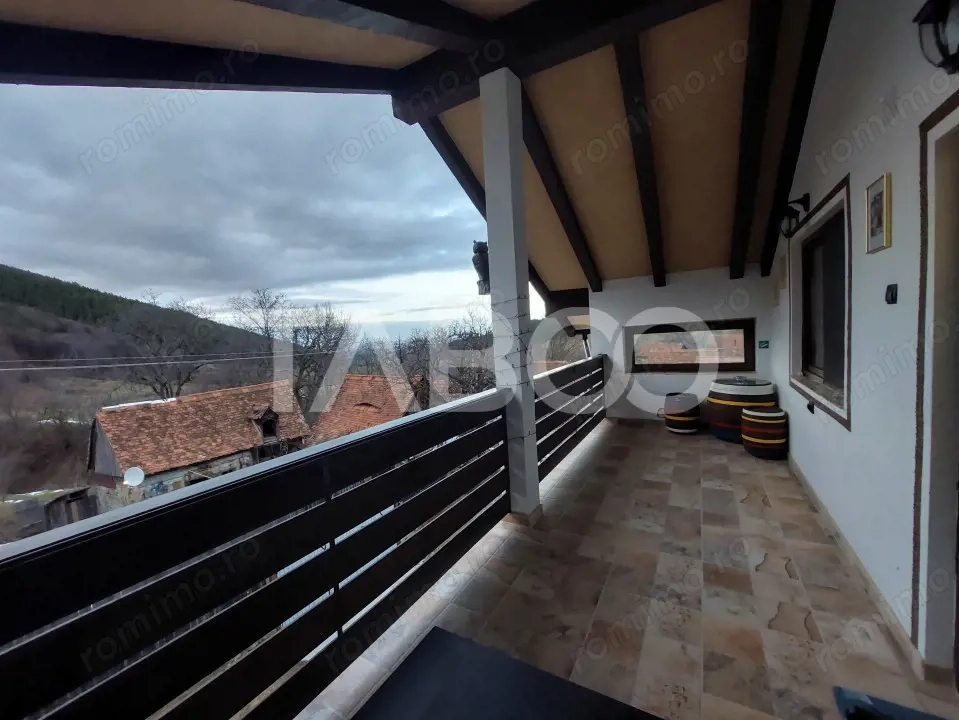 Casa de vacanta - pensiune 96 mp teren de 875 mp in Rasinari Sibiu