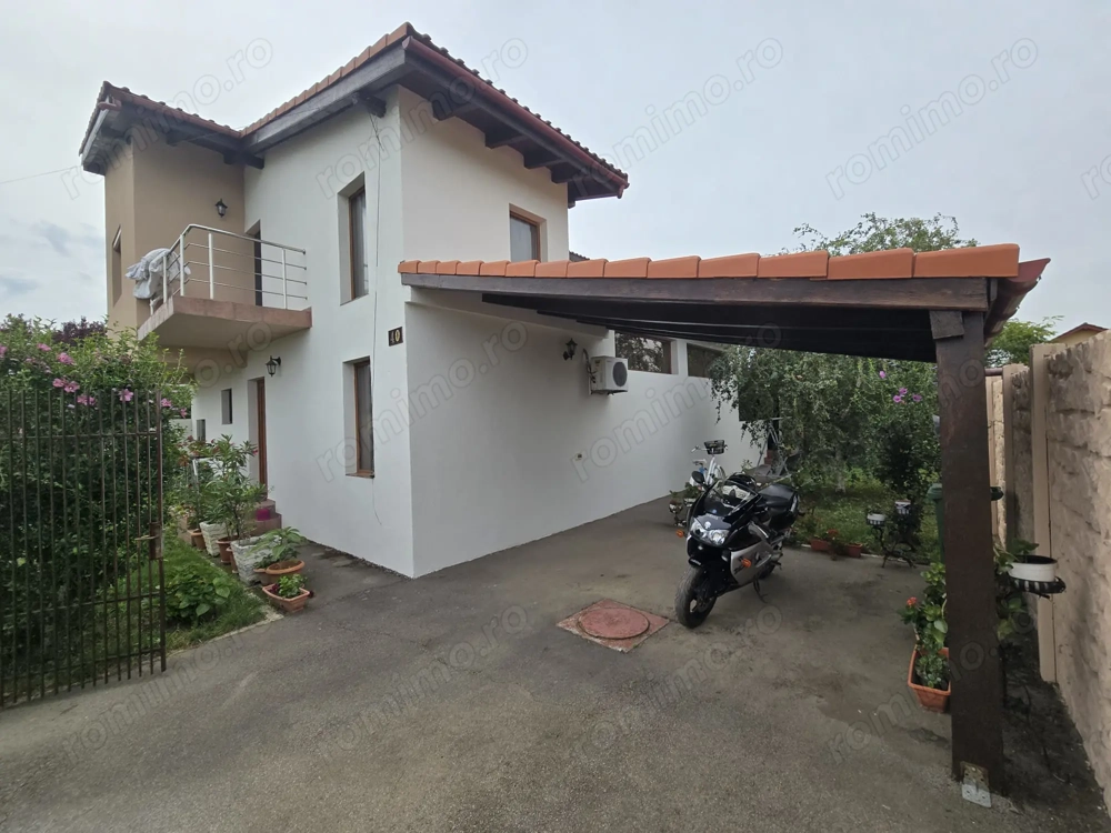 1 2 Duplex de Vânzare   152 mp utili + 455 mp teren   Locație Excelentă!