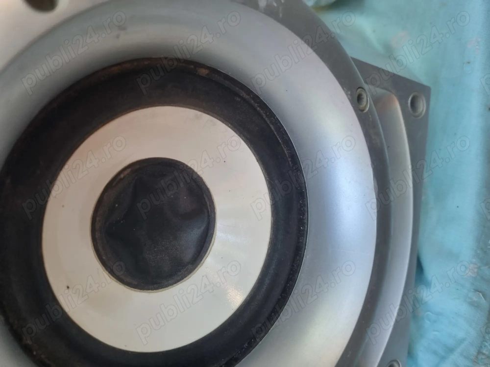 Boxe Universum este funcționabilă 