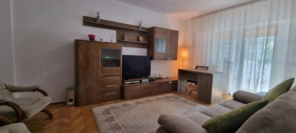 Proprietar închiriez apartament 2 camere ultracentral