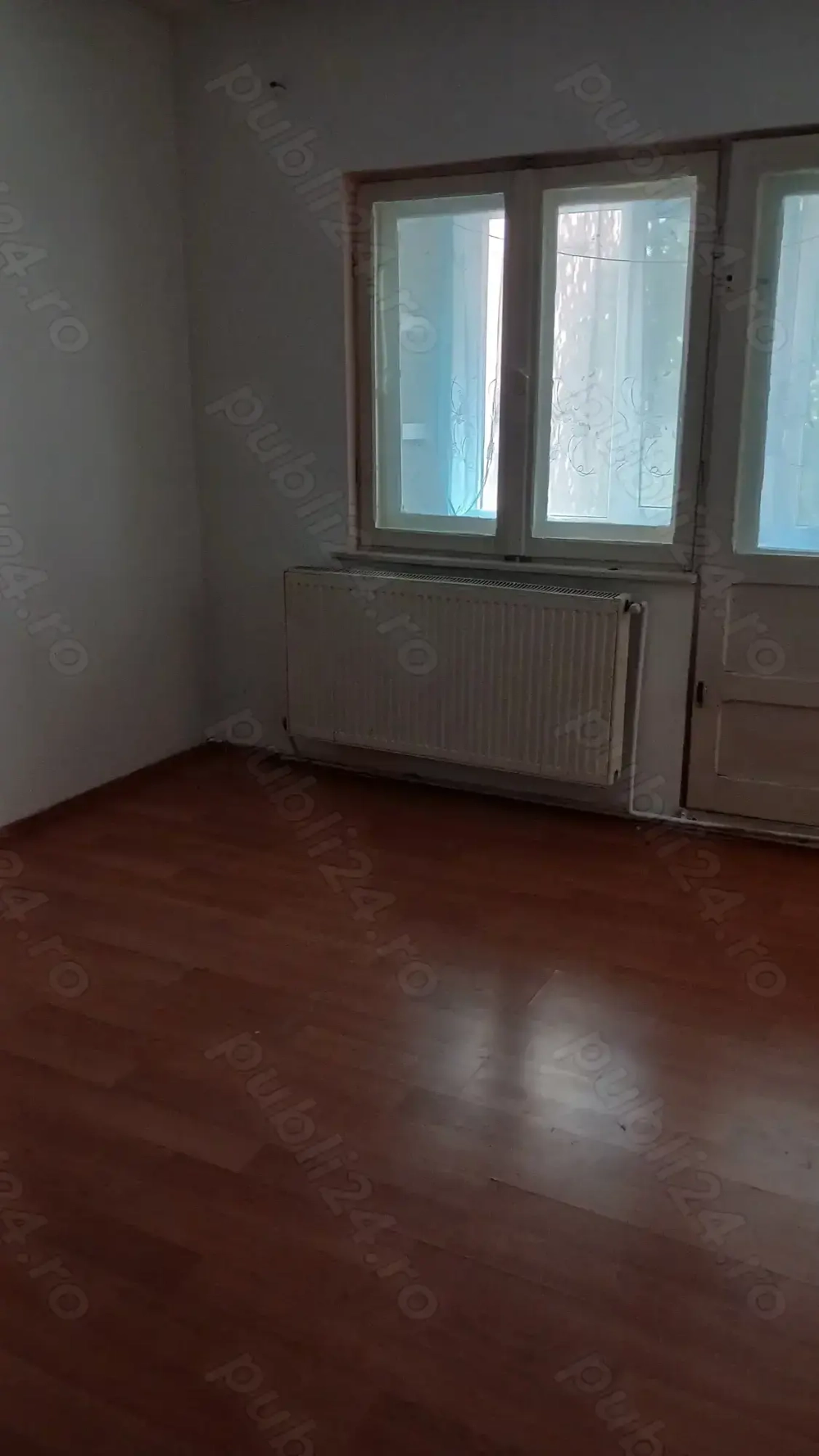 OCAZIE! Pe str.Regele Ferdinand, garsoniera de vanzare, etaj 2, la 24000 euro
