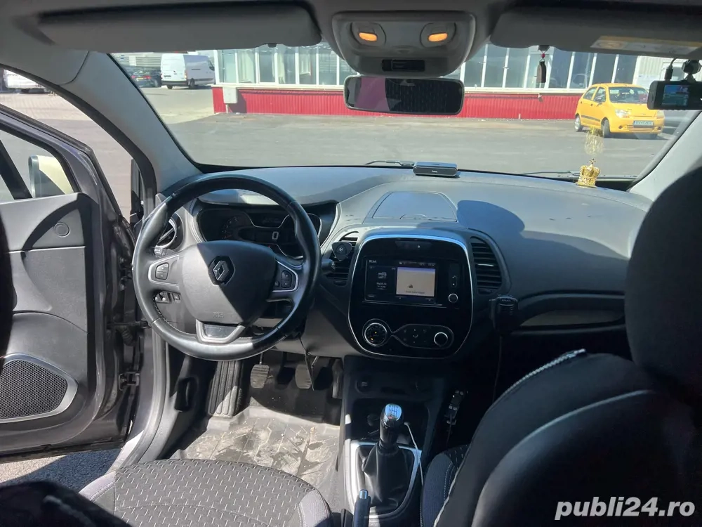 renault captur 2019