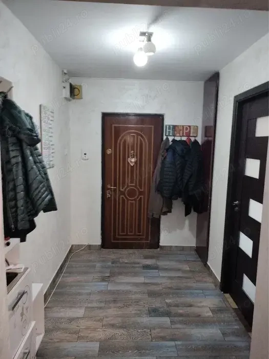 3 camere Micro 3,mobilat si utilitat, zona scolii 11 