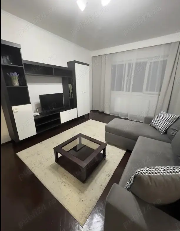 Faleza Nord, Universitatea Ovidius, 2 camere, Et 1, recent renovat Faleza Nord, Universitatea Ovidius, 2 camere, Et 1, recent renovat