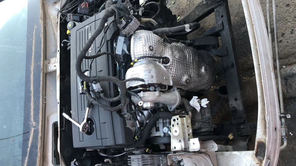 Dezmembrez Chevrolet cruze 2.0 140cp