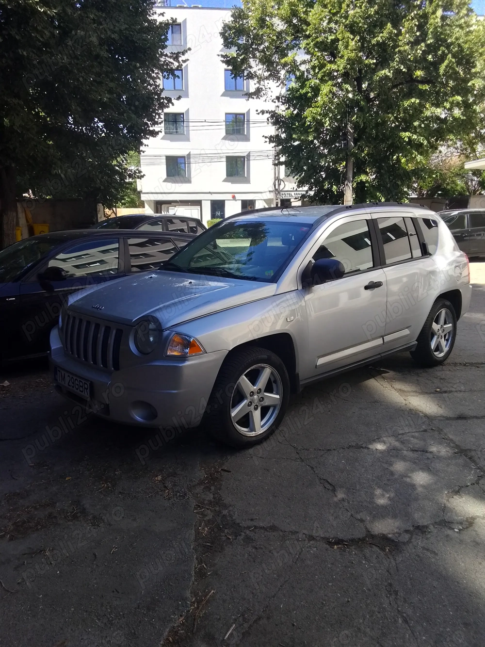 Se vinde Jeep Compass 