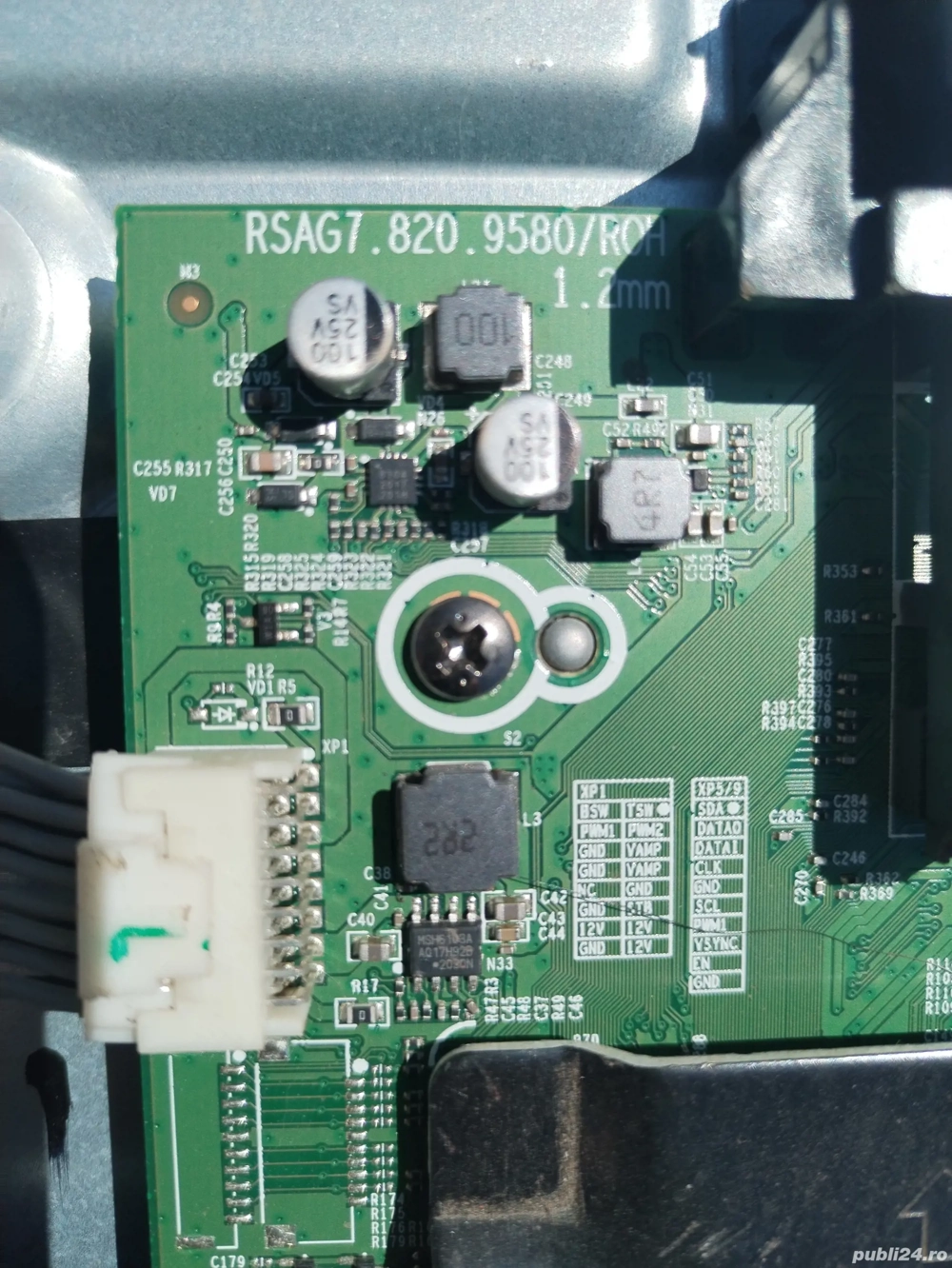 Main rsag7.820.9580 de Hisense 55A5700F 