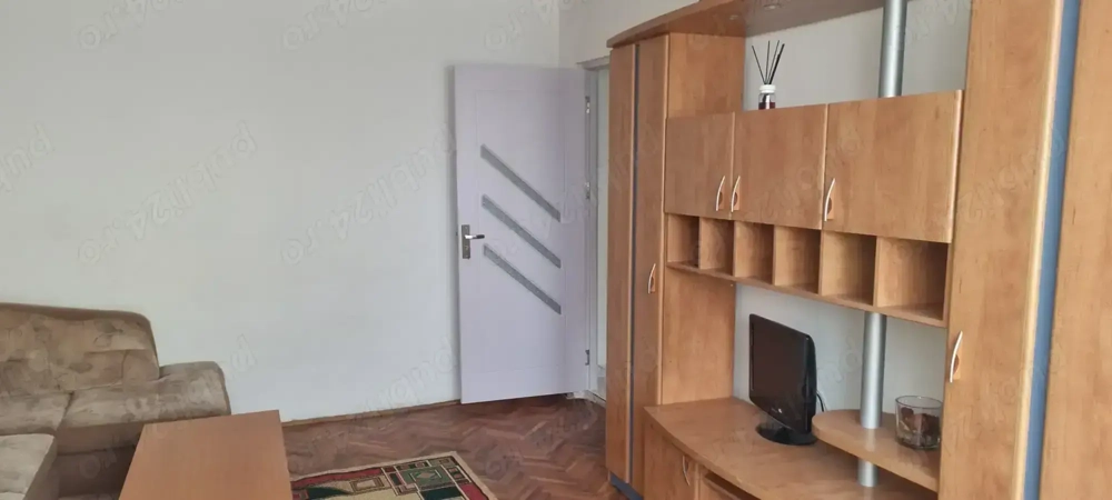 inchiriez apartament 2 camere