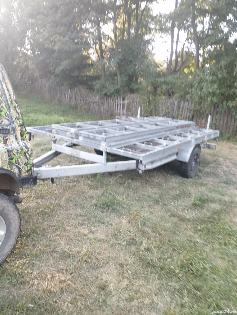 Remorca apicola OMOLOGATA 