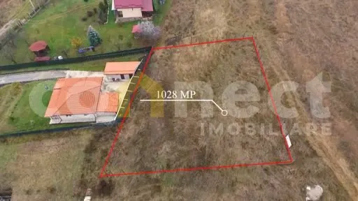 Vanzare teren de 1028 mp in zona de case - Campenesti
