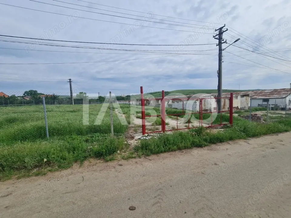 Hala in constructie cu teren intravilan de vanzare in Cut judetul Alba