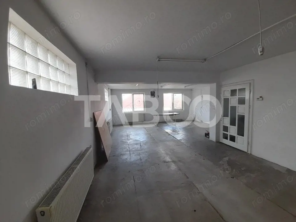 Spatiu comercial 100 mpu CURENT TRIFAZIC locuri parcare Lazaret Sibiu 