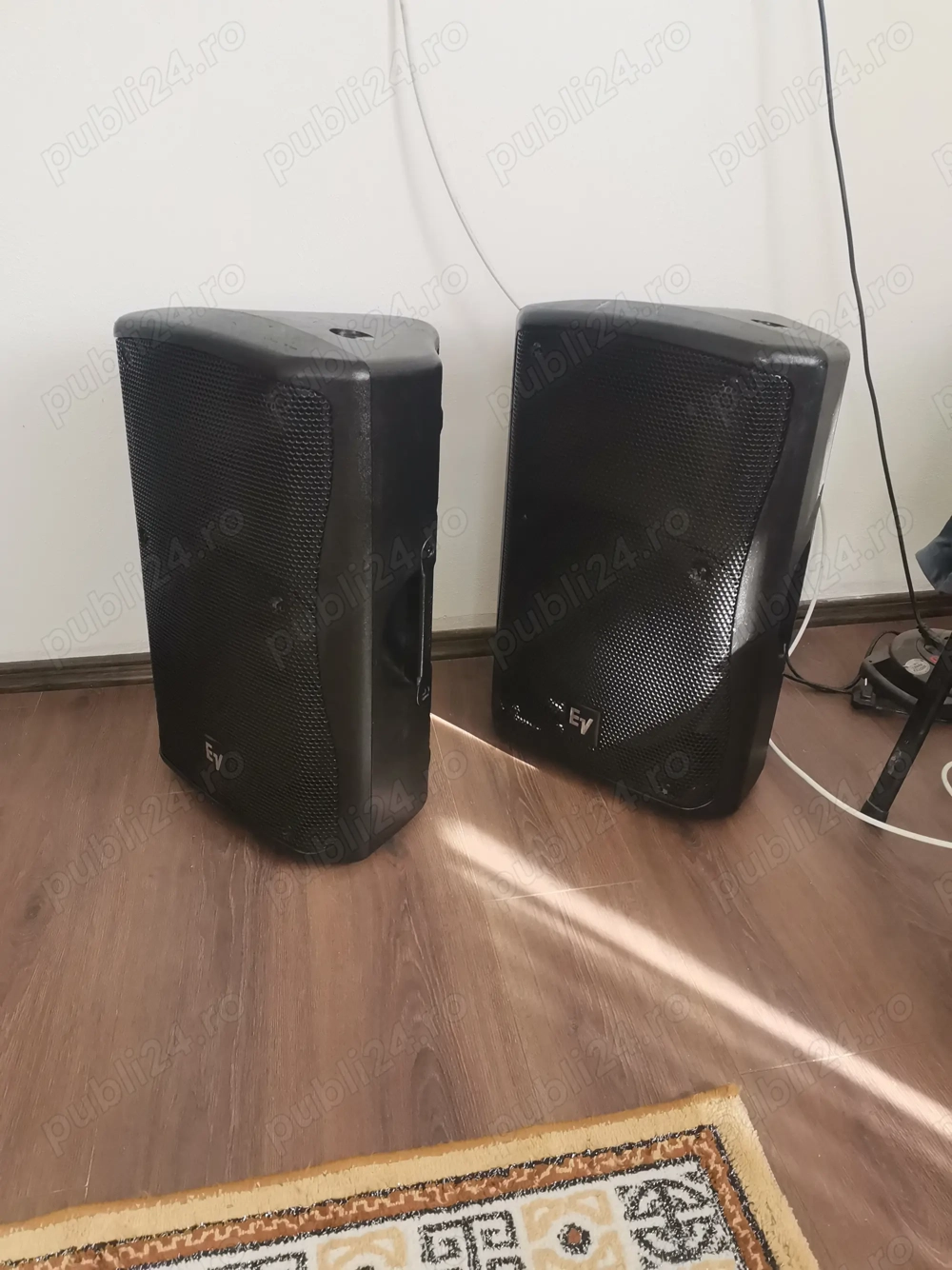 Boxe pasive Electrovoice zx3-90 profesionale 