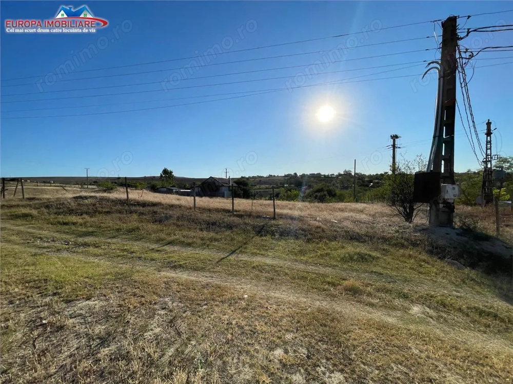 Teren intravilan de vanzare in localitatea Nufaru