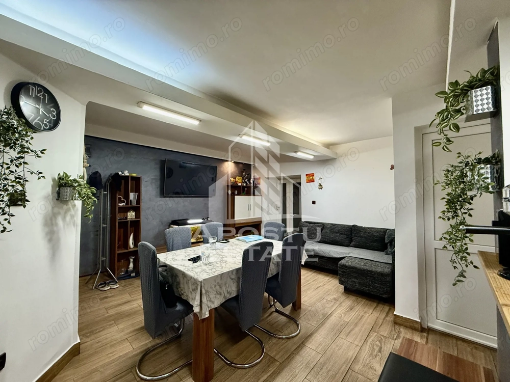 Apartament 4 camere, renovat, centrala proprie, Complexul Studentesc