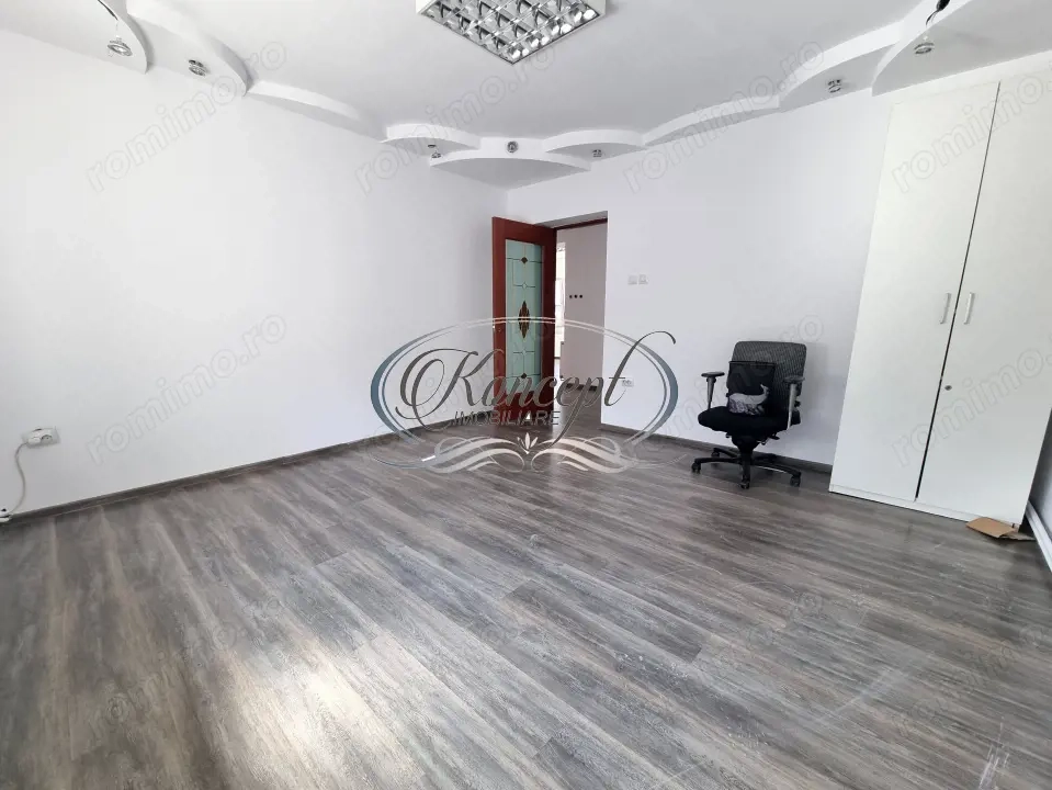 Spatiu de birouri, in cartier Intre Lacuri