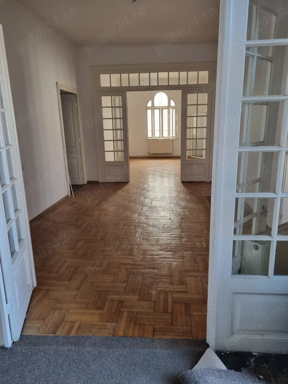 Casa de inchiriat ultracentral Pitesti.