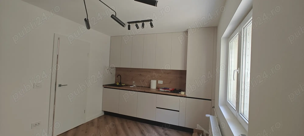 Apartament 4 camere Timpuri Noi, 5 minute de metrou, 15 minute Piata Unirii 