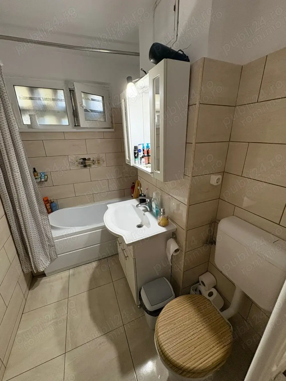 Apartament cu 2 camere decomandat parter cu balcon langa Spitalul Judetean