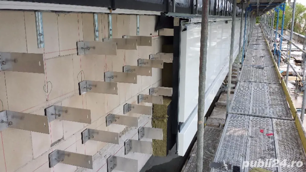 Angajari,locuri de munca