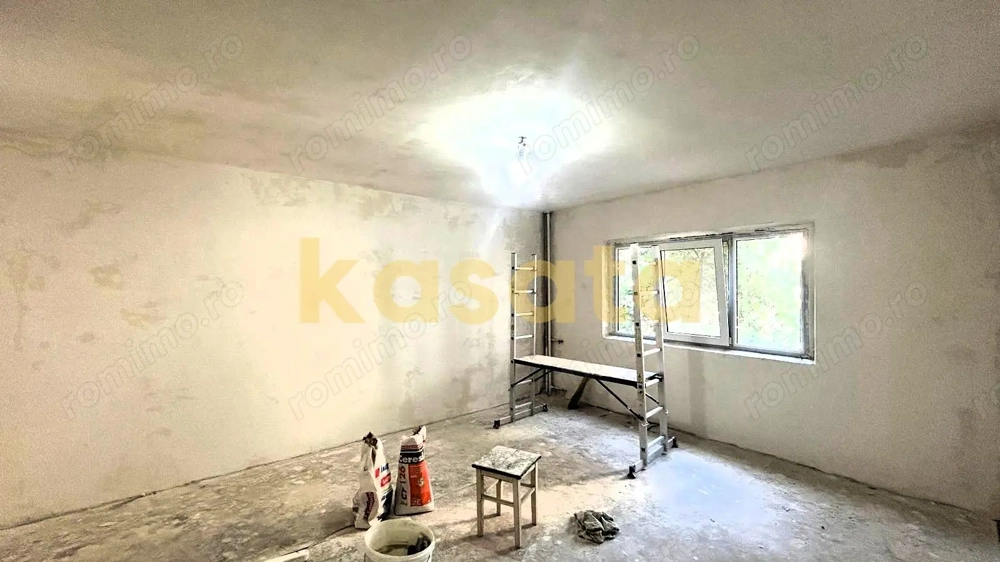 3 camere I Sebastian I bloc 1987 I decomandat I 76 mp