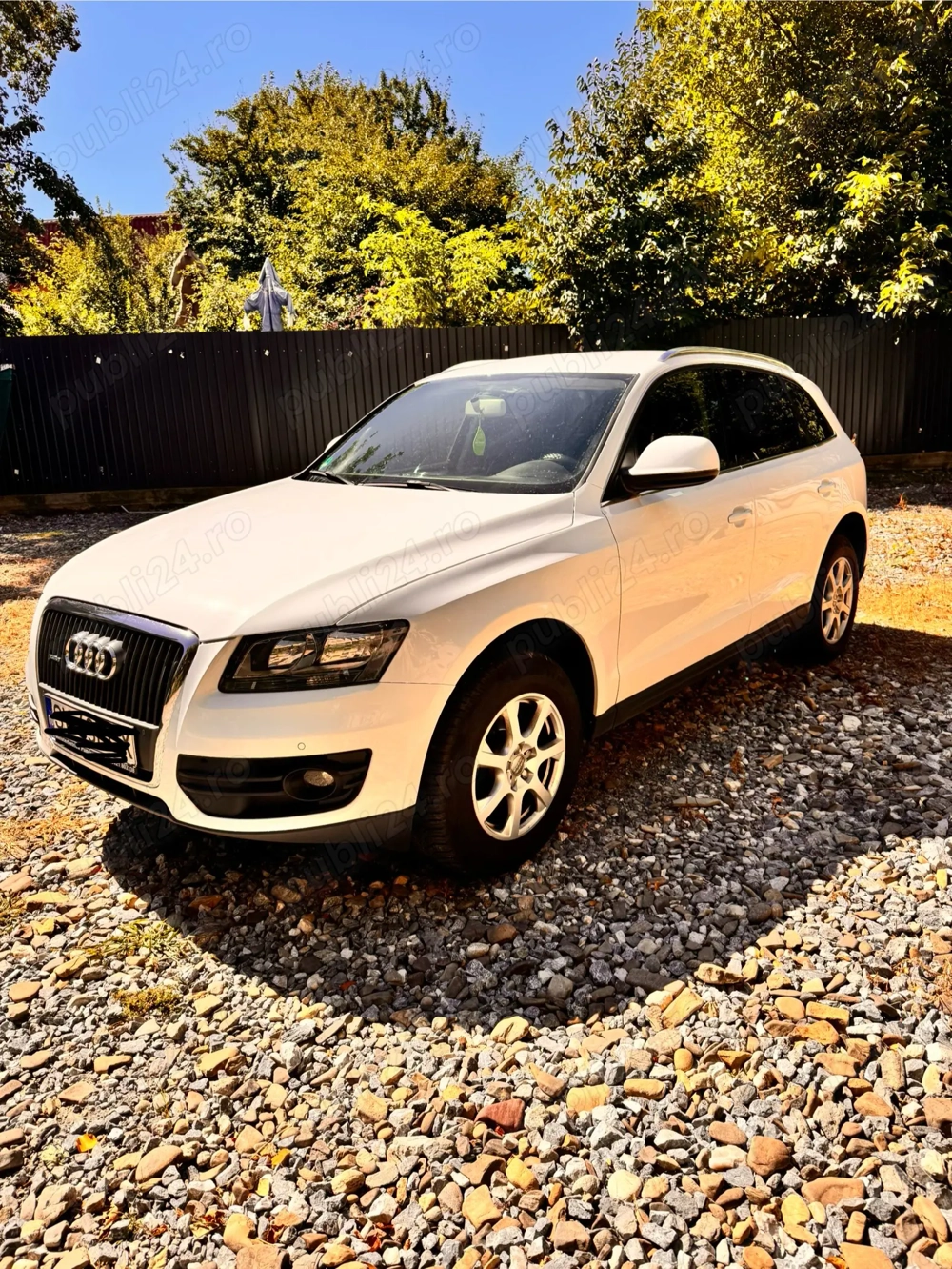 Vând Audi Q 5 an 2010