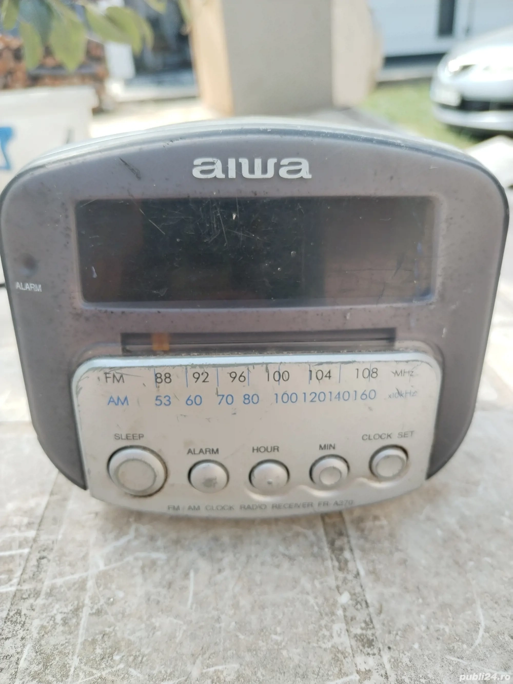 Radio Aiwa fm-am cu ceas 