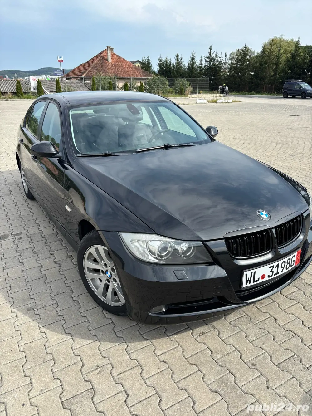 BMW Seria 3 318d E90   Advantage Paket   143 CP   Euro 4   Distribuție pe lanț
