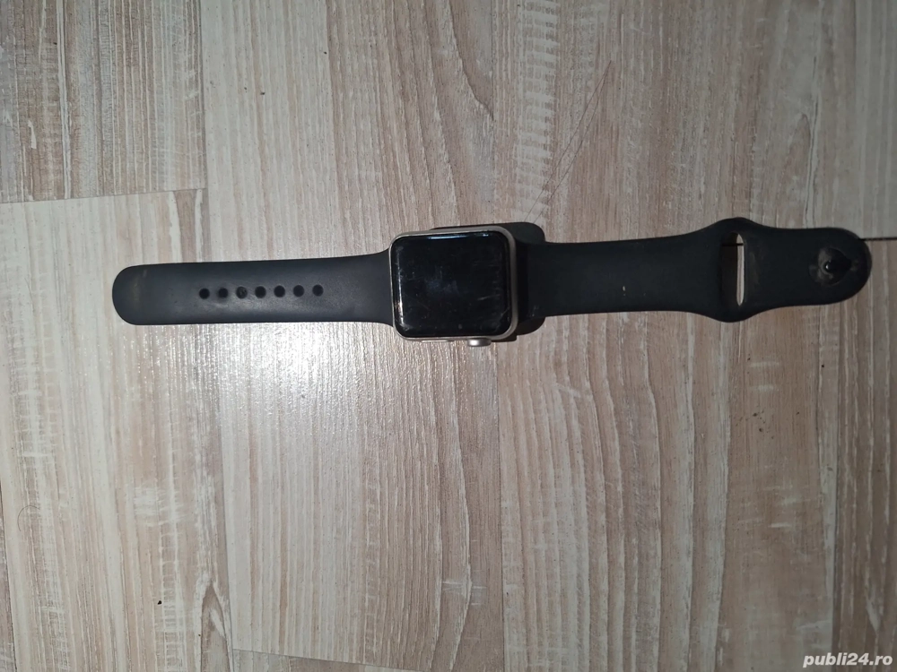vând Apple watch 3. 