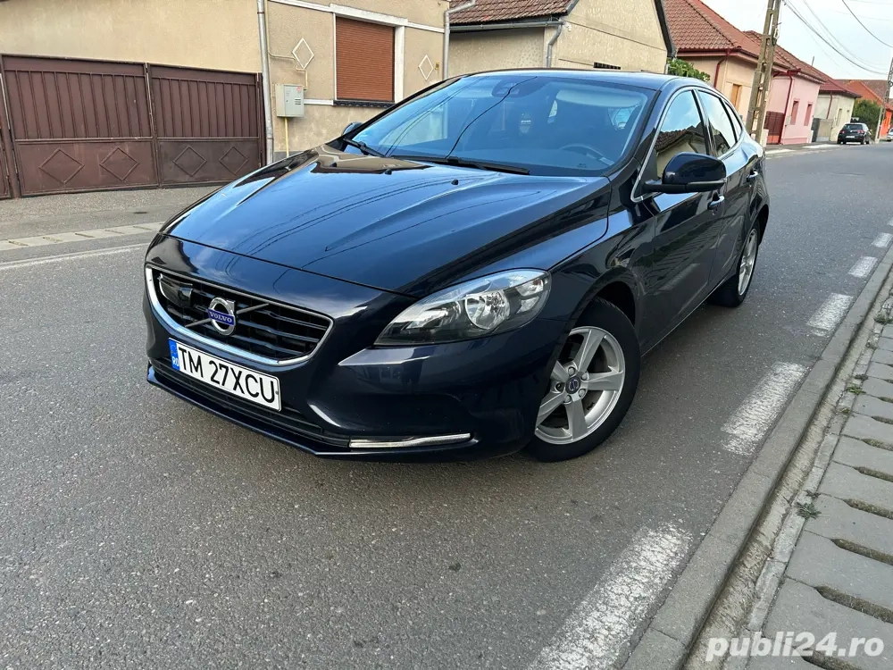 VOLVO V40 EURO6 recent inmatriculat