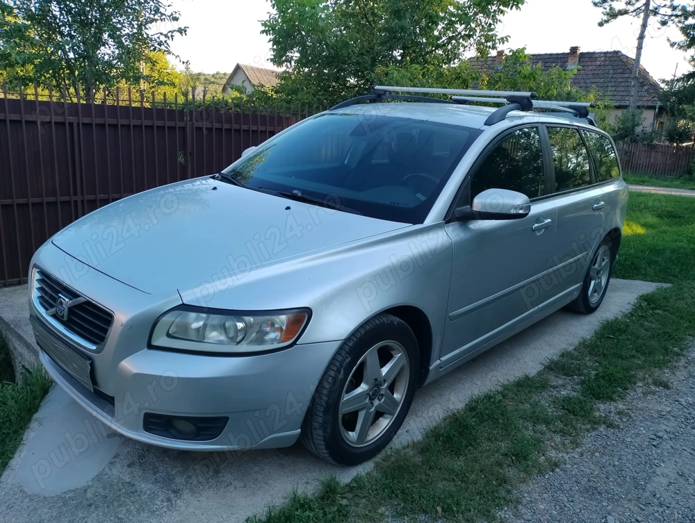 Vind volvo v 50 stare perfect