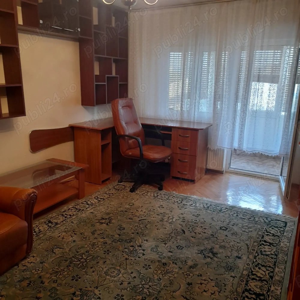 Inchiriez apartament cu două camere, zona Zăvoi Inchiriez apartament cu două camere, zona Zăvoi