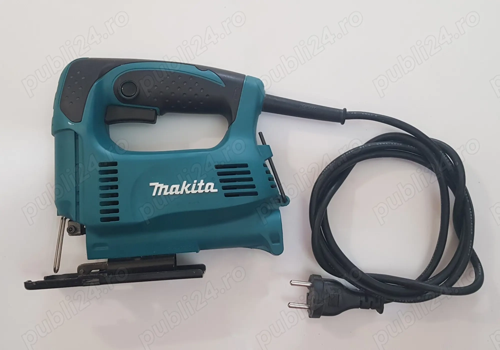 Fierastrau Pendular Makita 4327 cu variator de viteza 220Vca 450W