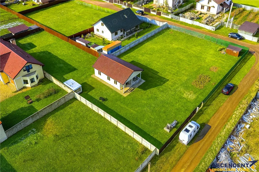 FILM 3D!Calitativa rezidenta,pe unic plan,parc de 1.200 mp,Izvor,Tarlungeni, deschidere oportunitati