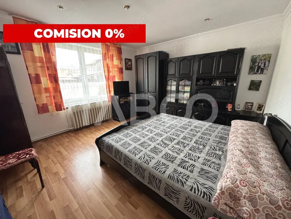 Casa singur in curte cu 4 camere pivnita teren 234 mp Terezian Sibiu Casa singur in curte cu 4 camere pivnita teren 234 mp Terezian Sibiu