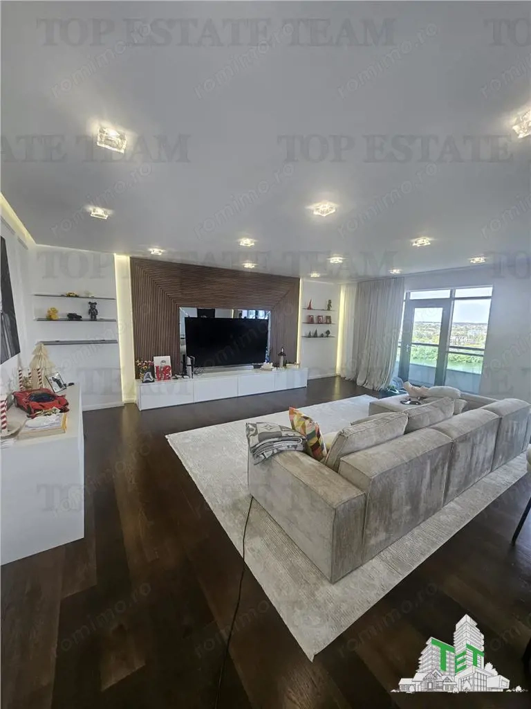 Penthouse de Lux cu vedere pe lacul tei