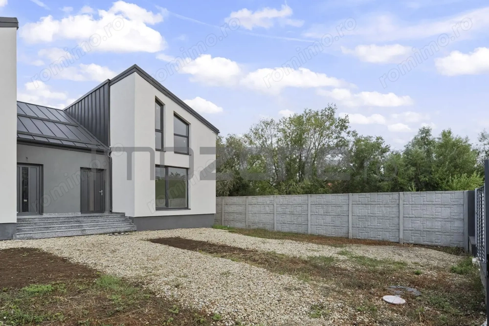 Casa spațioasă P+M, 195 mp, 3 dormitoare și 3 băi – Buftea