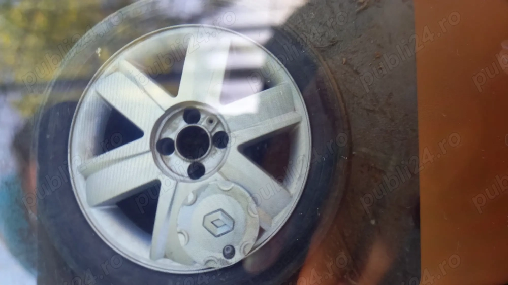 Vând jenti Renault originale 
