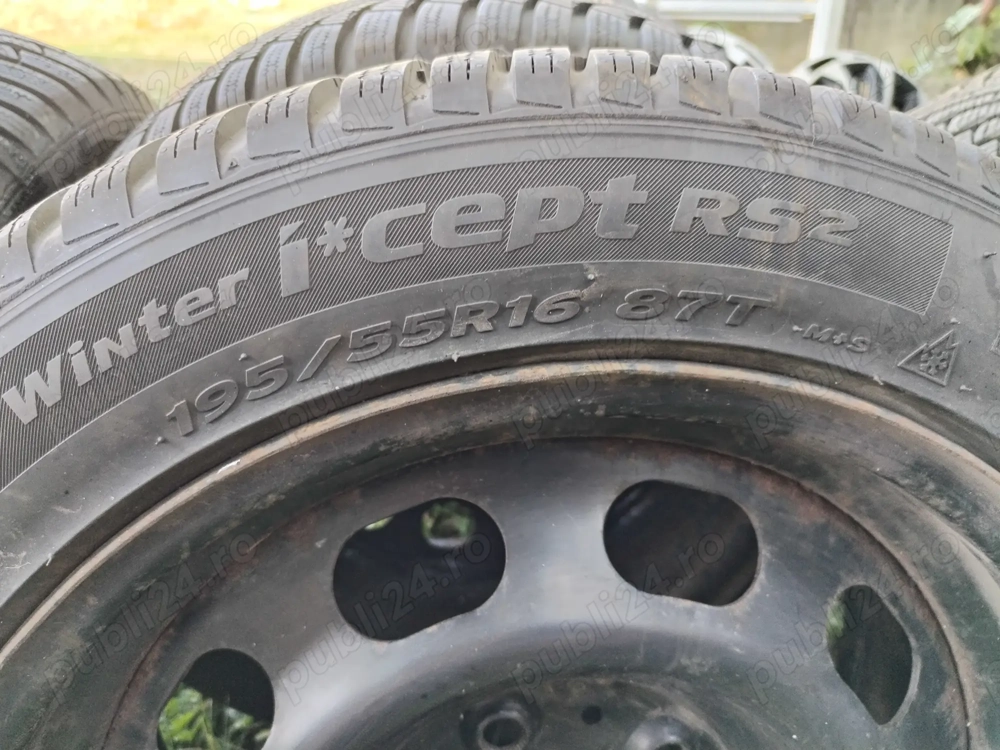 Roti mașină echipate de iarnă 