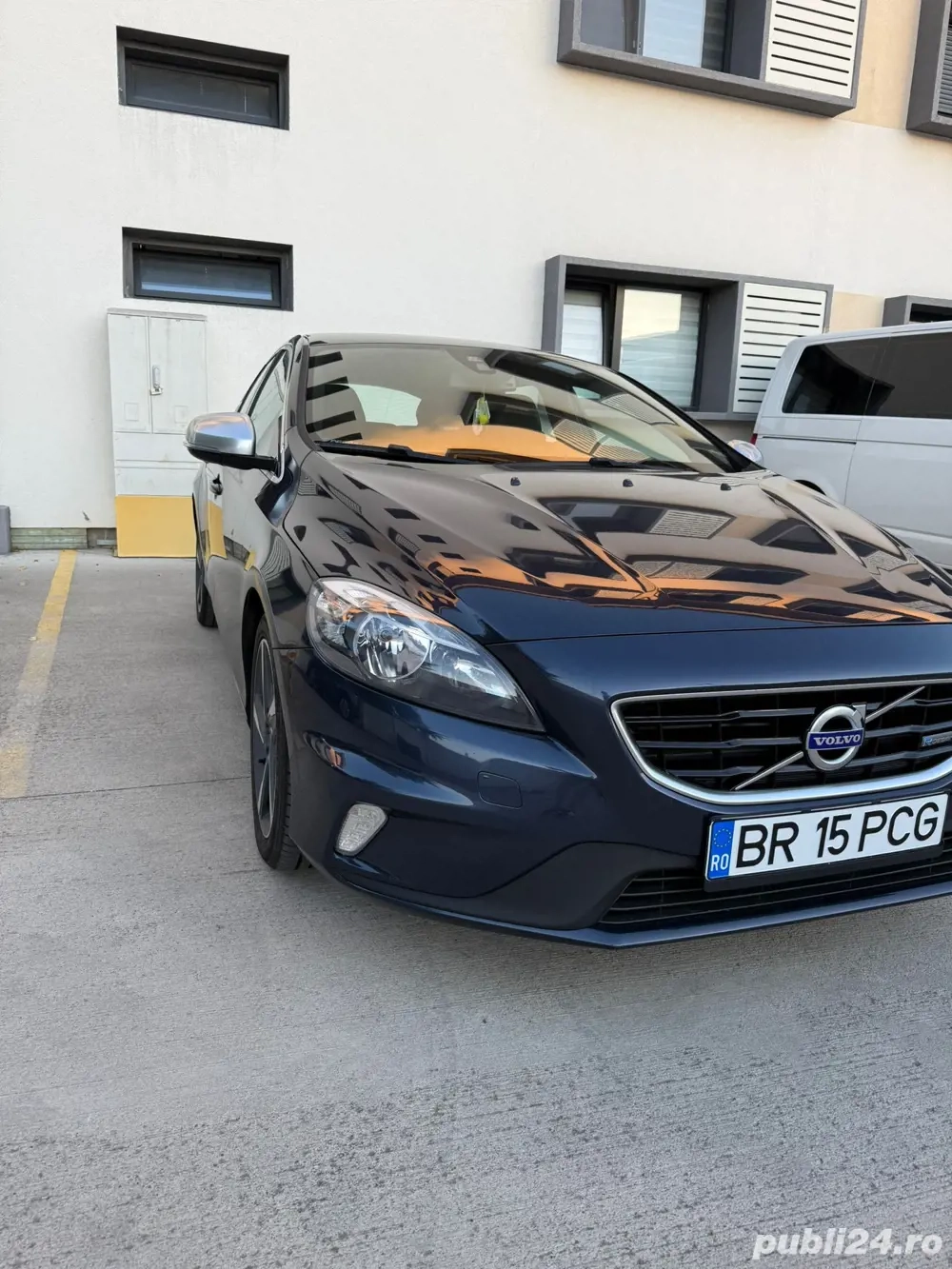 Volvo V40 R-design