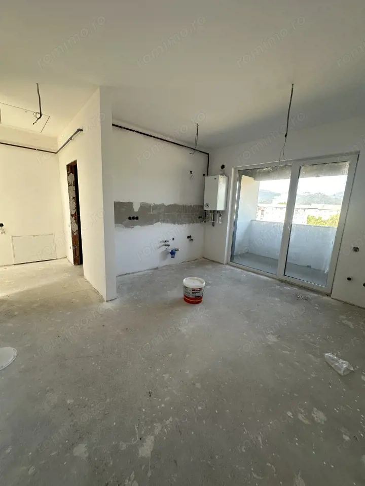 Apartament de vanzare, cu 2 camere, 42 mp, zona Garii
