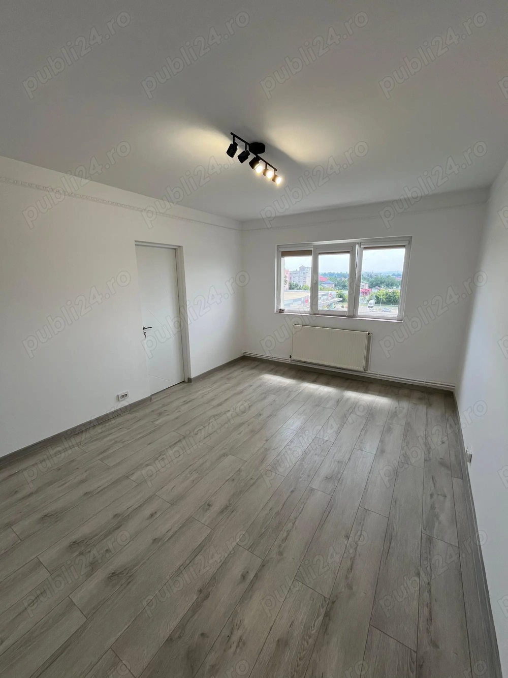 Apartament cu 2 camere - vânzare