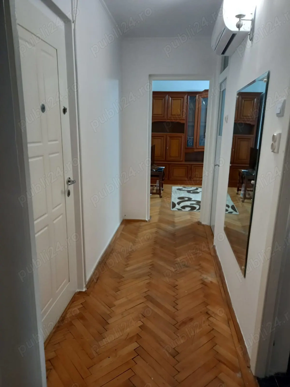 Vânzare ap. 2 camere, parc Tineretului, Pridvorului, et. 4 din 4