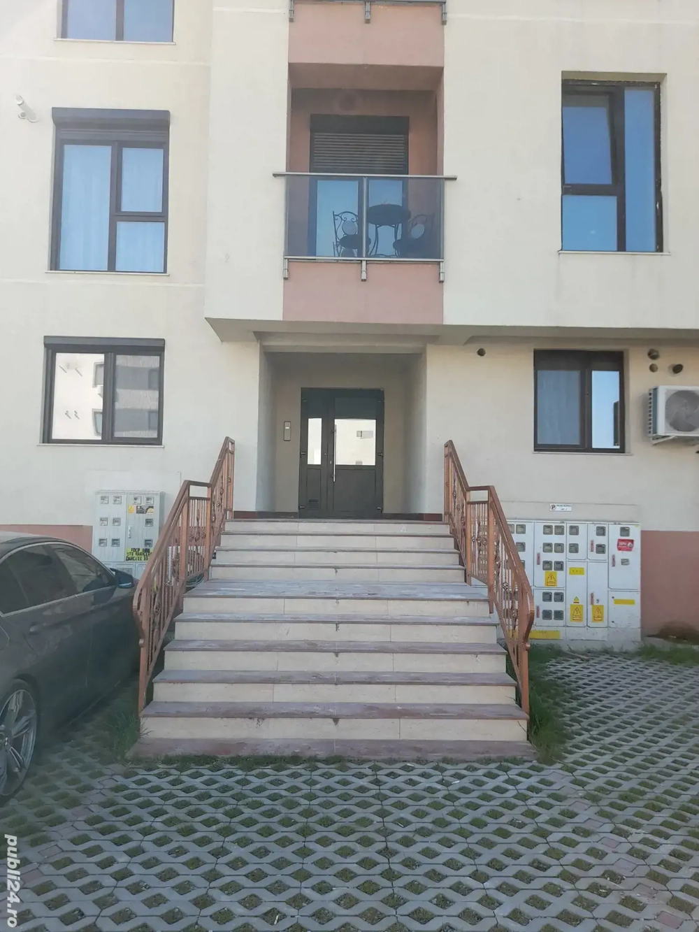 Garsoniera in zona Compozitori cu loc de parcare inclus 