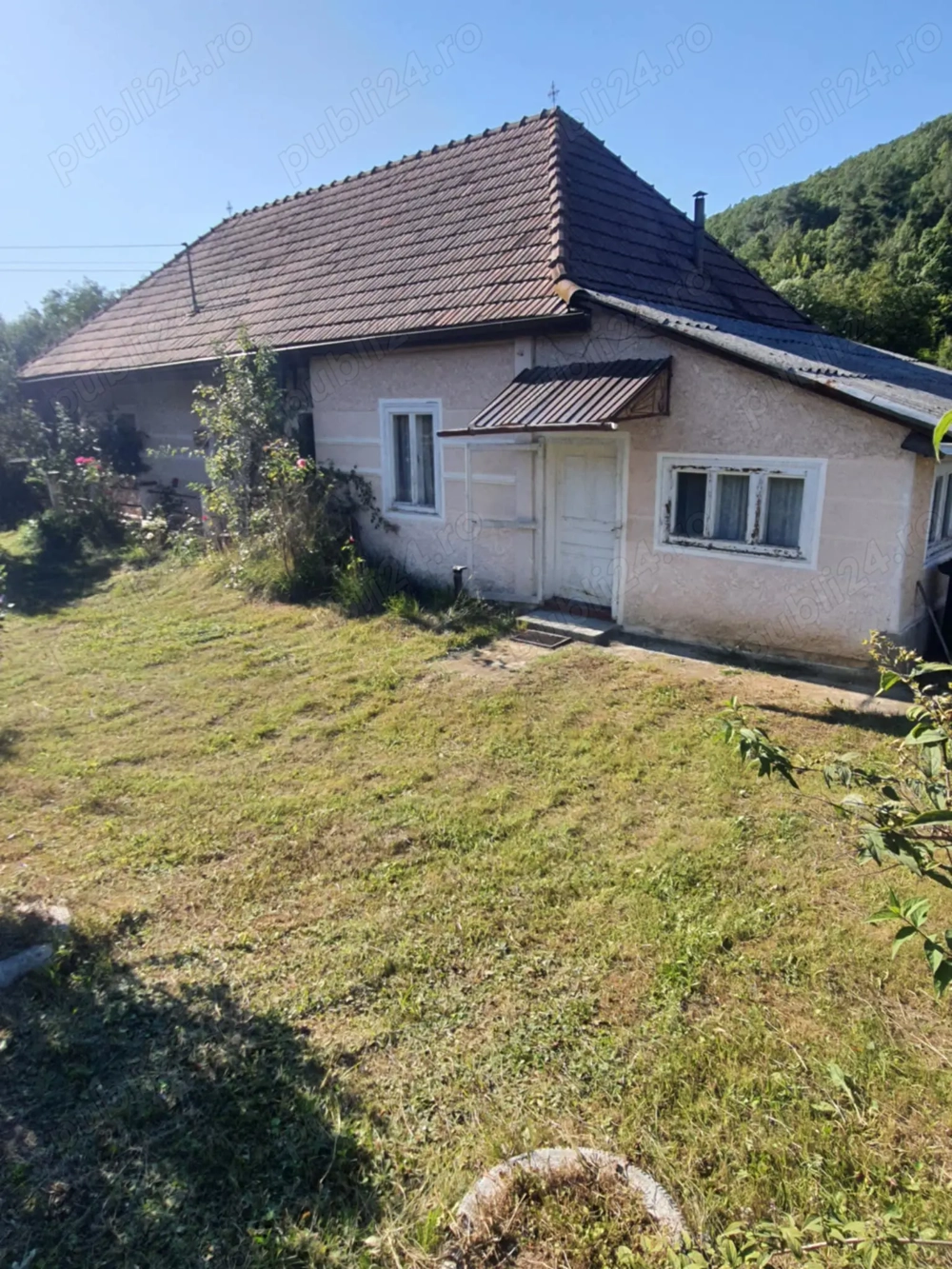 Imobiliar de vănzare