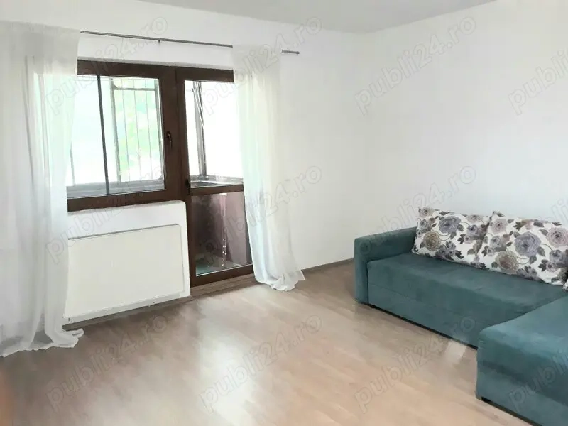 Colentina Rau, Mc Donalds, Mr. Bacila, Parc Plumbuita, stradal Parter din 4 sdec bl mixt 2009 balcon