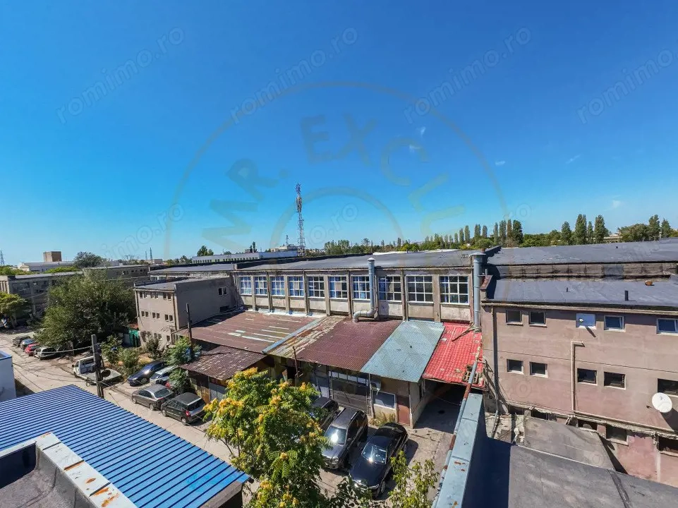 Spațiu industrial  – 3.540 mp utili, birouri 600 mp, randament în <10 ani!